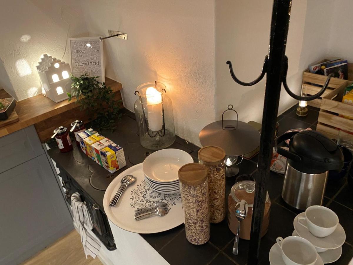 Segerstadsby Gårdshotell AB Vålberg Eksteriør bilde
